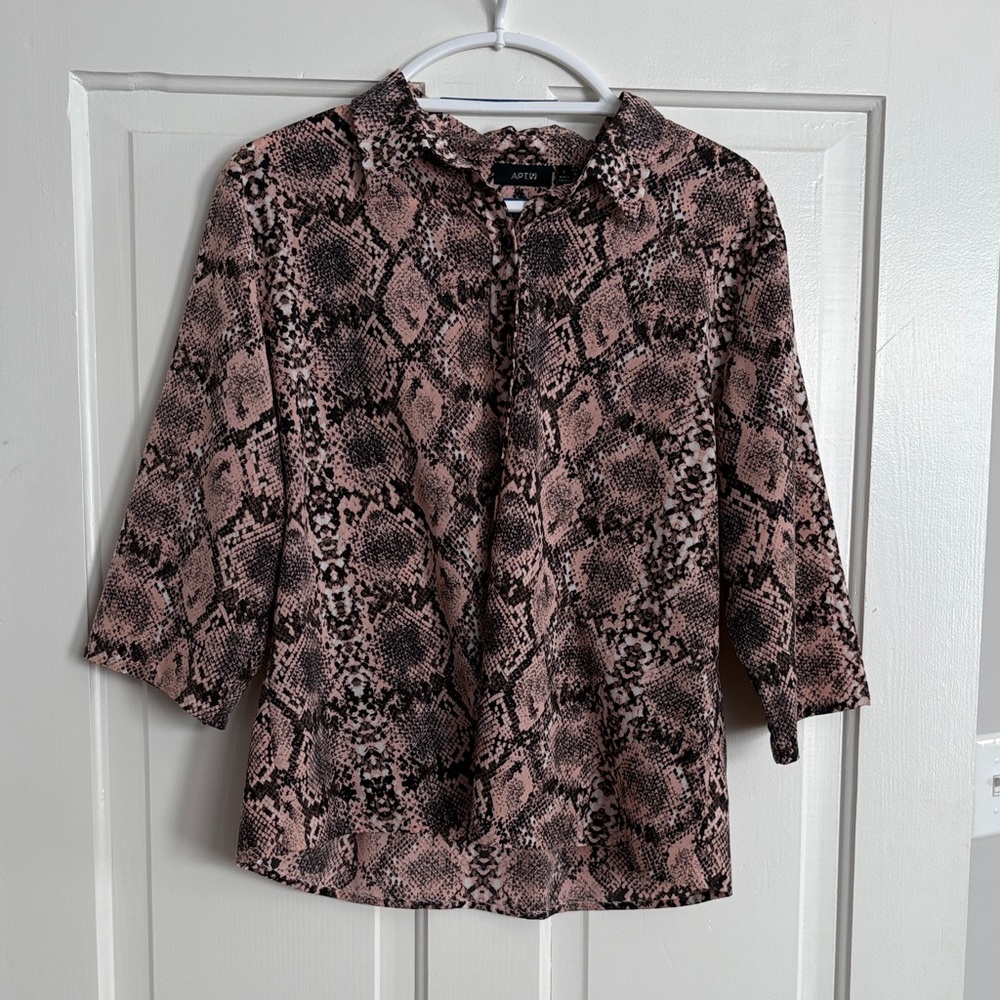 Apt. 9 Women's Pink and Black Snake Print Button Down Shirt